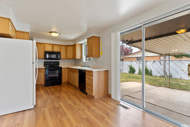 286 W 2060 N, Sunset, UT 84015 — photo 4