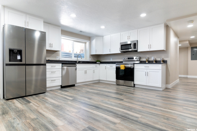 Auxiliary Apartment Kitchen