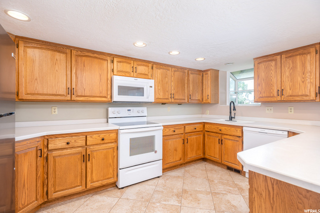 2425 E 2750 N, Layton, UT 84040 — photo 10