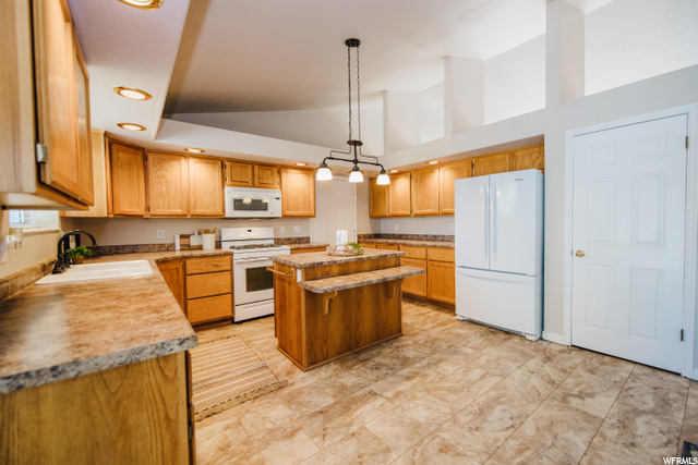 Kitchen Pantry