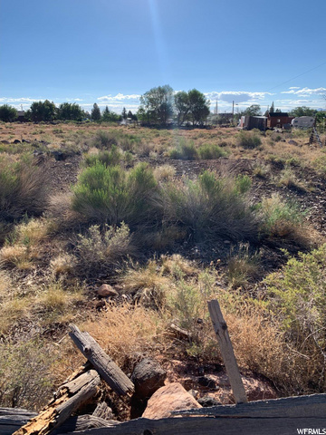 192 N 300 W, Torrey, UT 84775 — photo 2