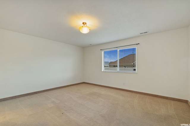 282 W 260 N, Hyde Park, UT 84318 — photo 9