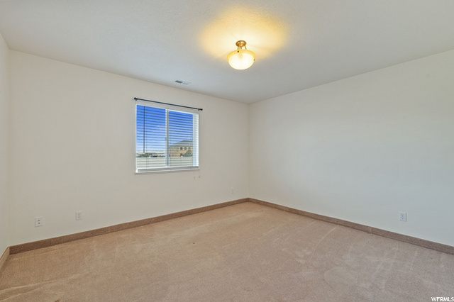 282 W 260 N, Hyde Park, UT 84318 — photo 8