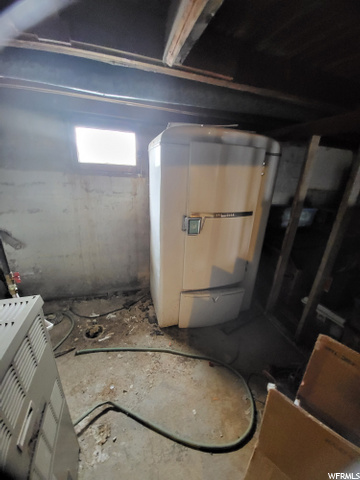 antique fridge included