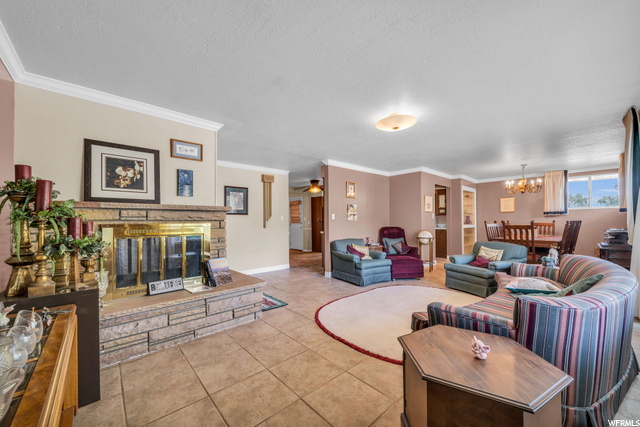 2218 S 300 E, Bountiful, UT 84010 — photo 4