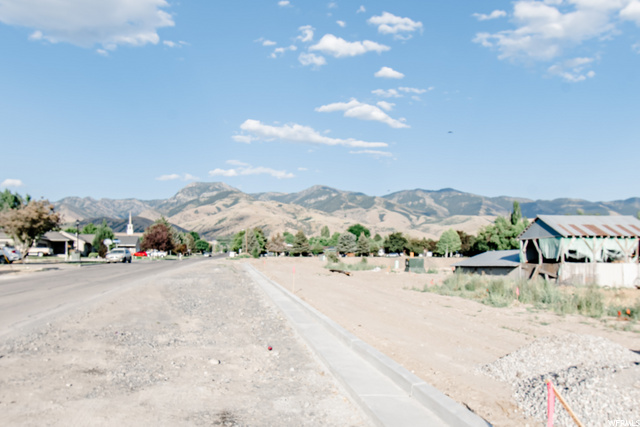 286 W 400 N, Smithfield, UT 84335 — photo 4