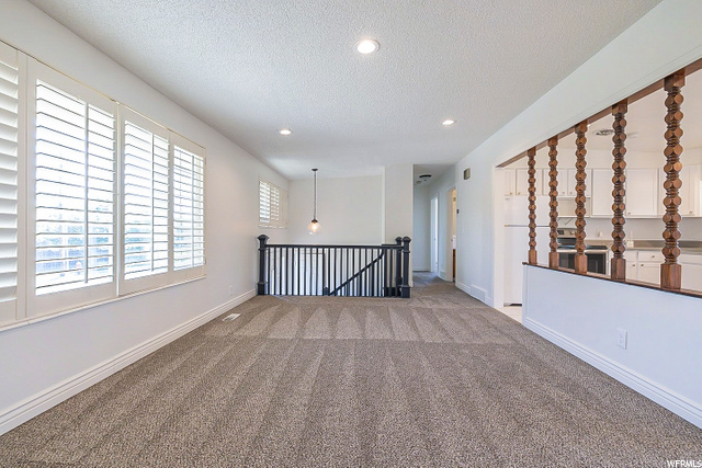 2047 E Cherry Ln, Layton, UT 84040 — photo 8