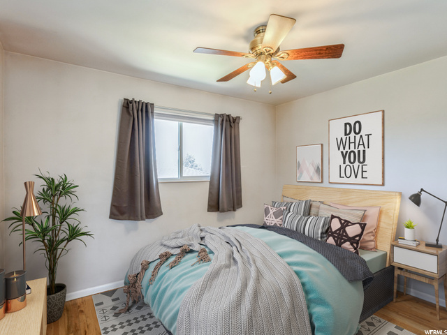 Contains Virtual Staging