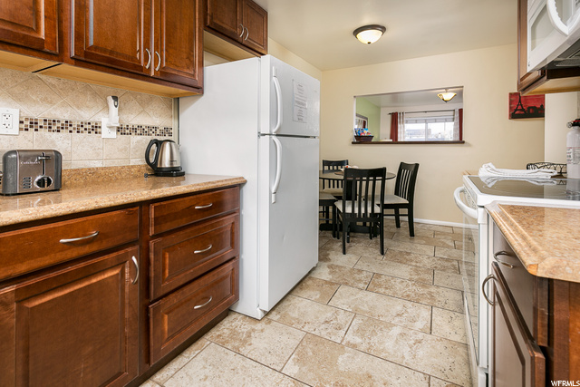Unit 718 Main Level Kitchen