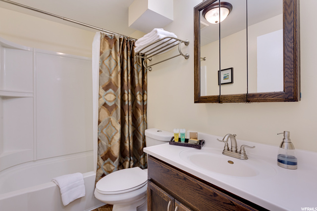 Unit 718 Basement Bathroom