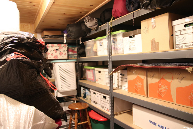 Storage Room w/Shelves