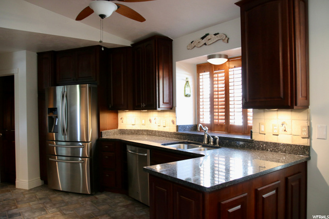 Under Cabinet Lighting