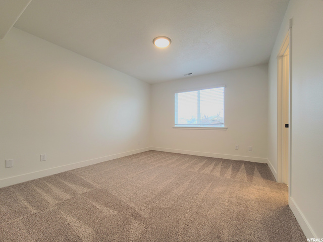 Master Bedroom - Main Floor