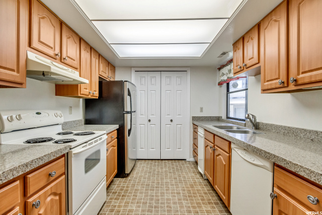 Kitchen with Large Pantry