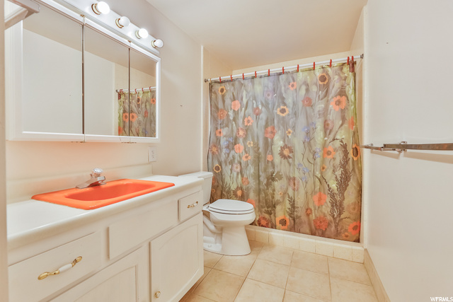 Basement 3/4 Bathroom