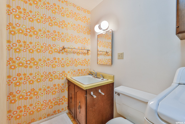 Bathroom #2