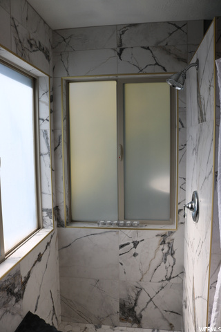 second showerhead in primary shower