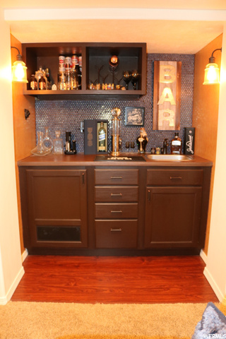 Wet Bar