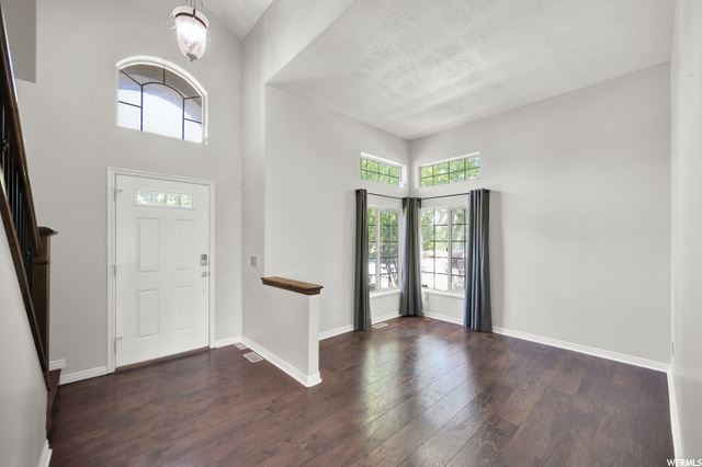 Entry and Formal Sitting Room