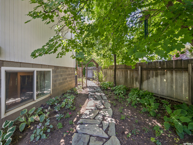 Flagstone Walkway