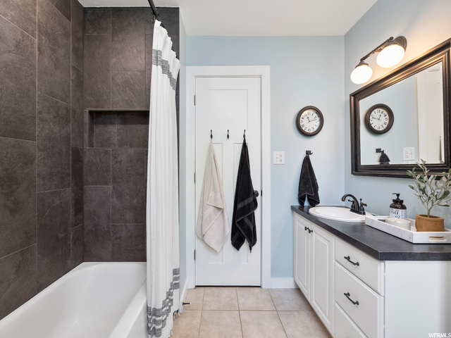Bathroom on Main Floor