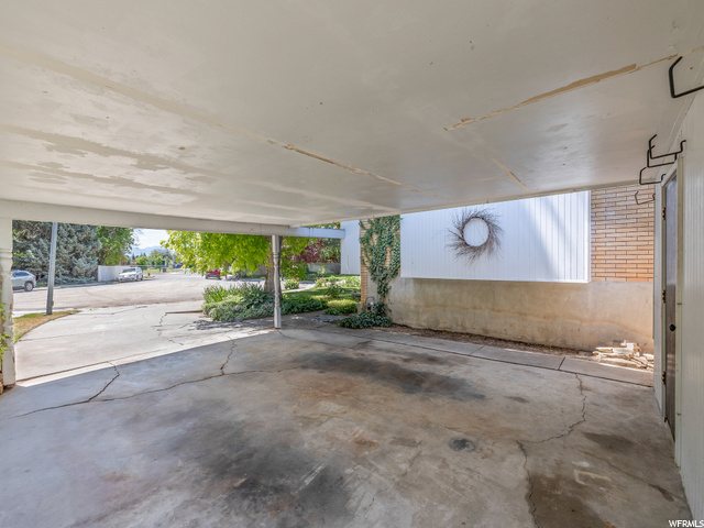Carport