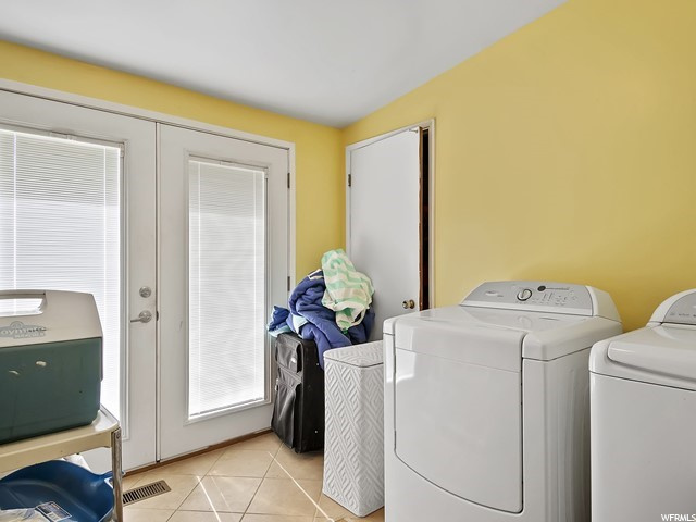 Laundry room or 3rd bedroom