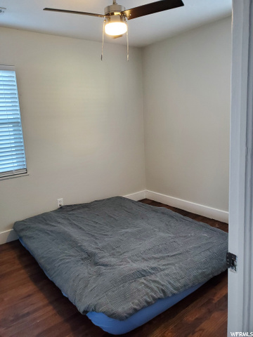 Queen Sized bed fits. backbedroom