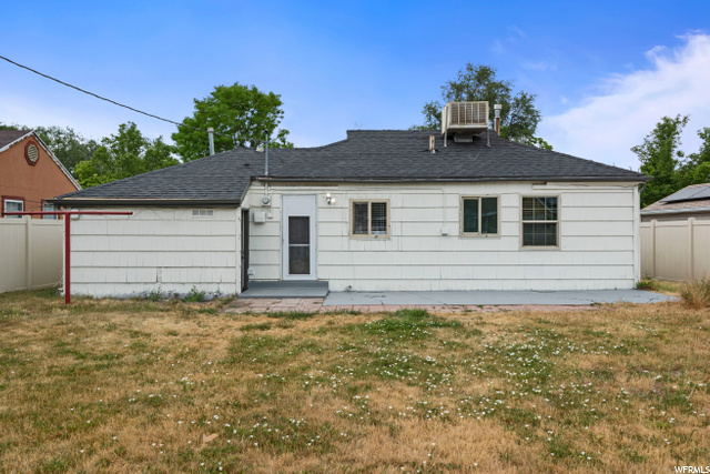 NEW ROOF. JULY 2022