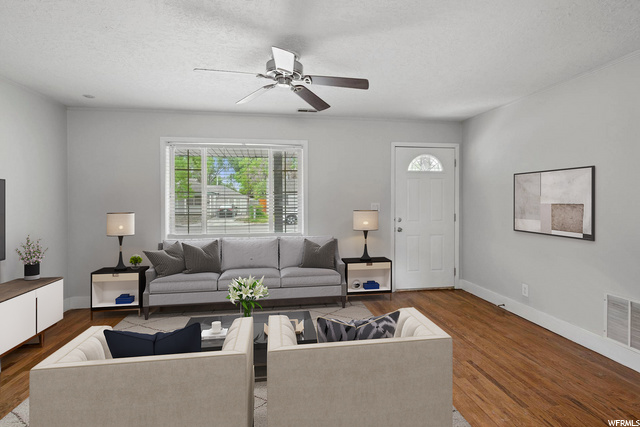 MOVE IN READY.