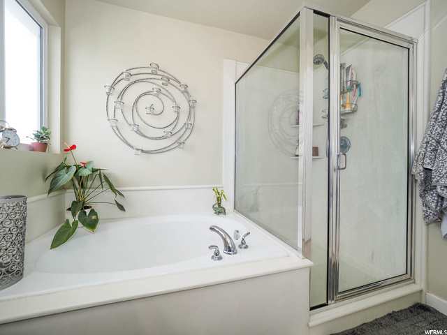 Soaker tub