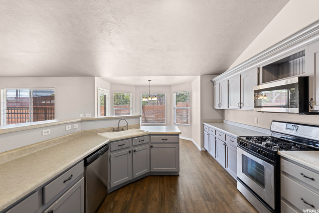Kitchen, Dining