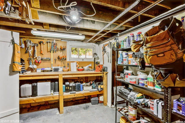 Storage room w Workbench