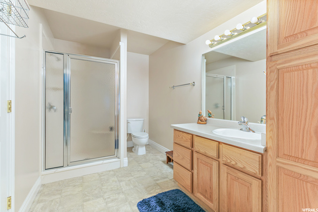 Bathroom to family room and 1st Bedroom