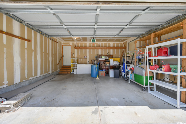 extra large garage