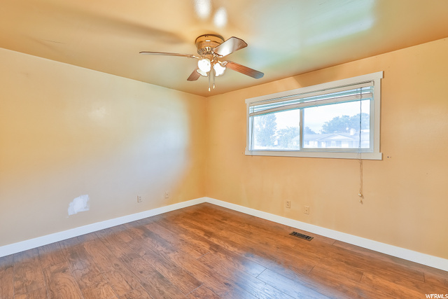 Upstairs Bedroom #2