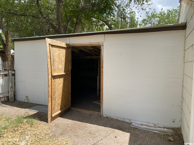 shed