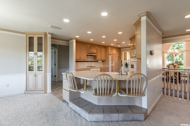 Kitchen Bar