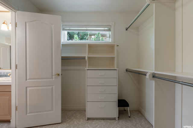 Master Bedroom Closet