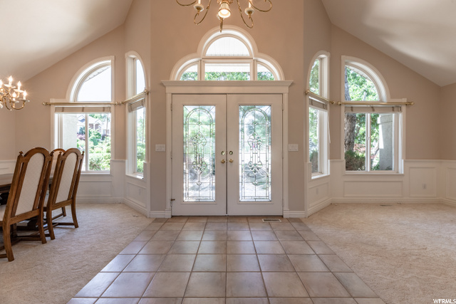 Front Entry Way