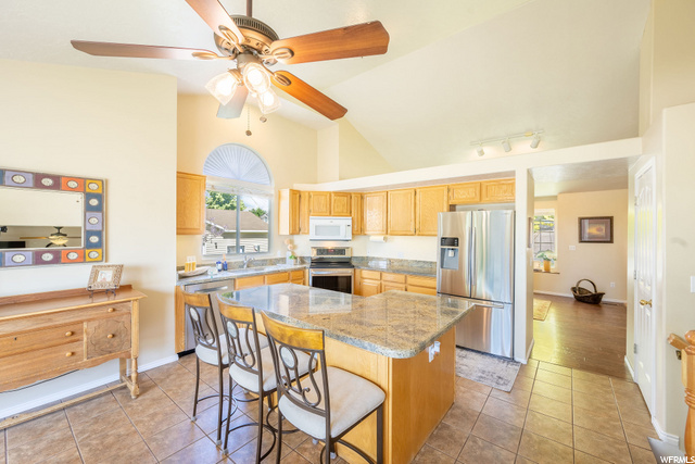 Kitchen Bar