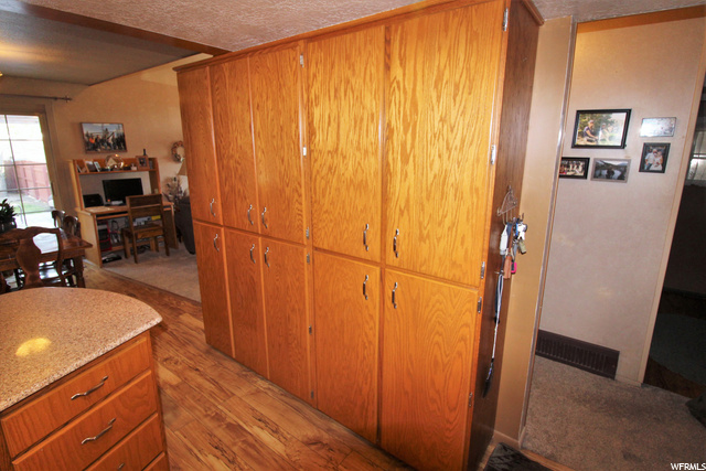 KITCHEN - OTHER VIEW
