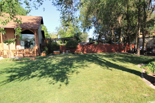 FRONT OF HOME - OTHER VIEW