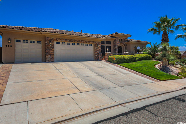 Big 3 Car Garage