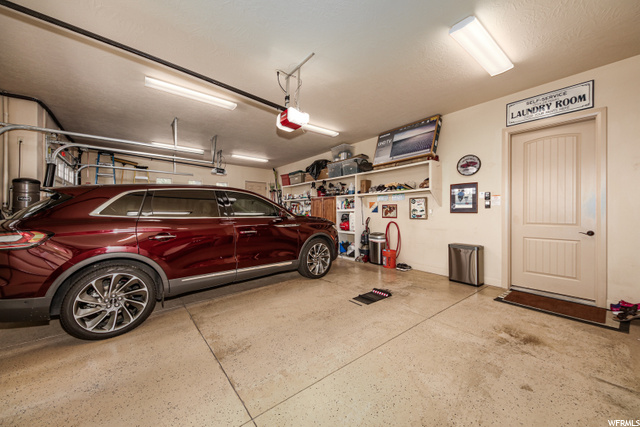 3 Car Garage