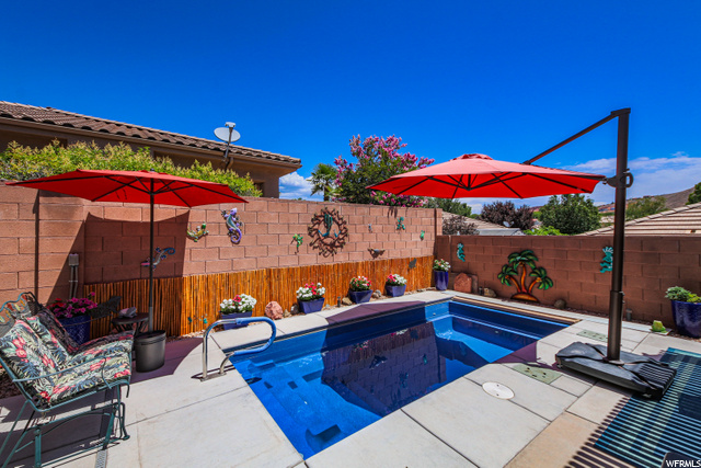 Heated Saltwater Pool with Cover