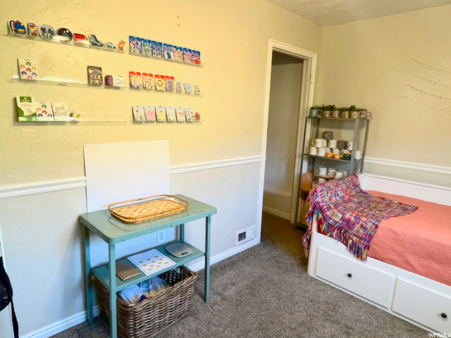Bedroom #3 | In Right Hallway