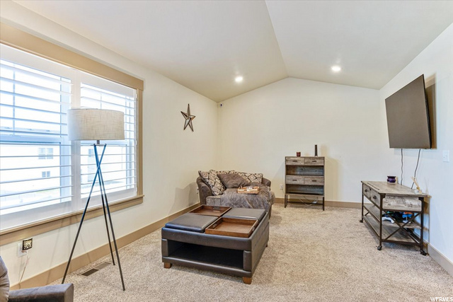 Spacious Upstairs Family Room