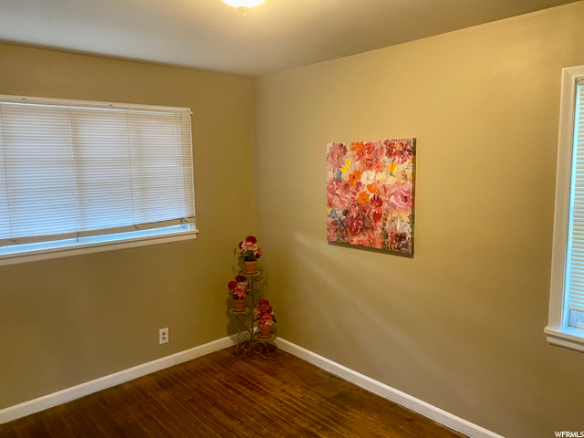 Upstair's bedroom 1