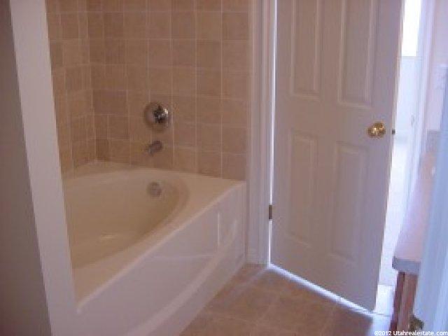 288 S 500 E #G-4, Clearfield, UT 84015 — photo 4